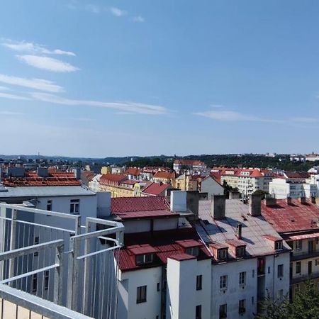 Penthouse # 81 With Panoramic City View In Elite Rezidence With Free Parking Apartment Prague Exterior photo