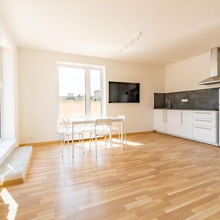 Penthouse # 81 With Panoramic City View In Elite Rezidence With Free Parking Apartment Prague Exterior photo