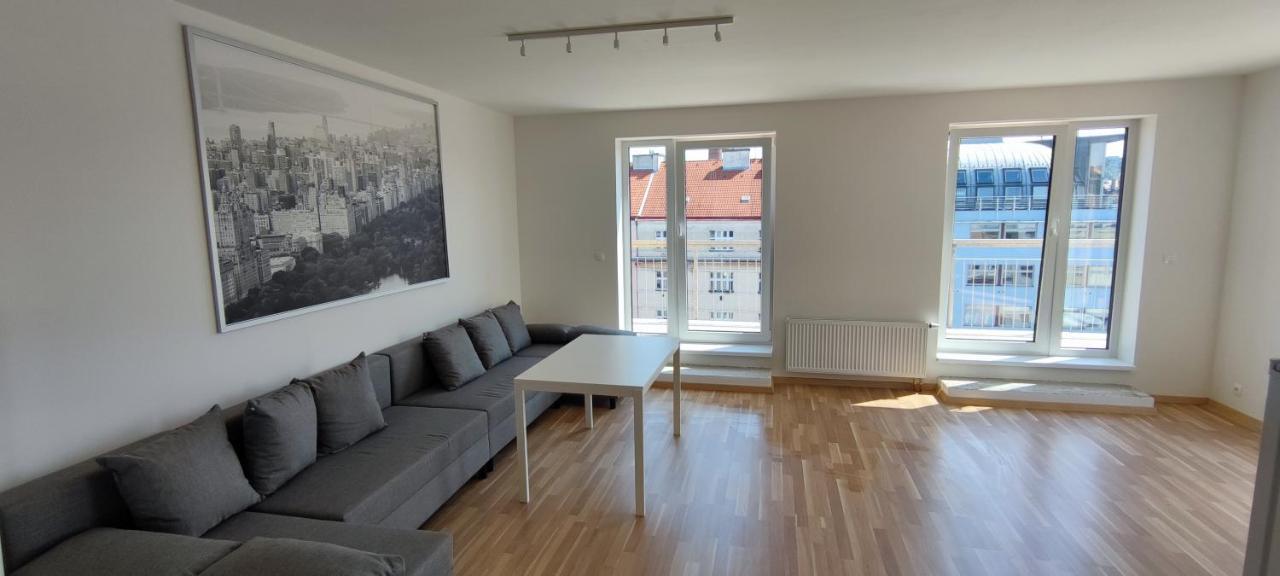 Penthouse # 81 With Panoramic City View In Elite Rezidence With Free Parking Apartment Prague Exterior photo