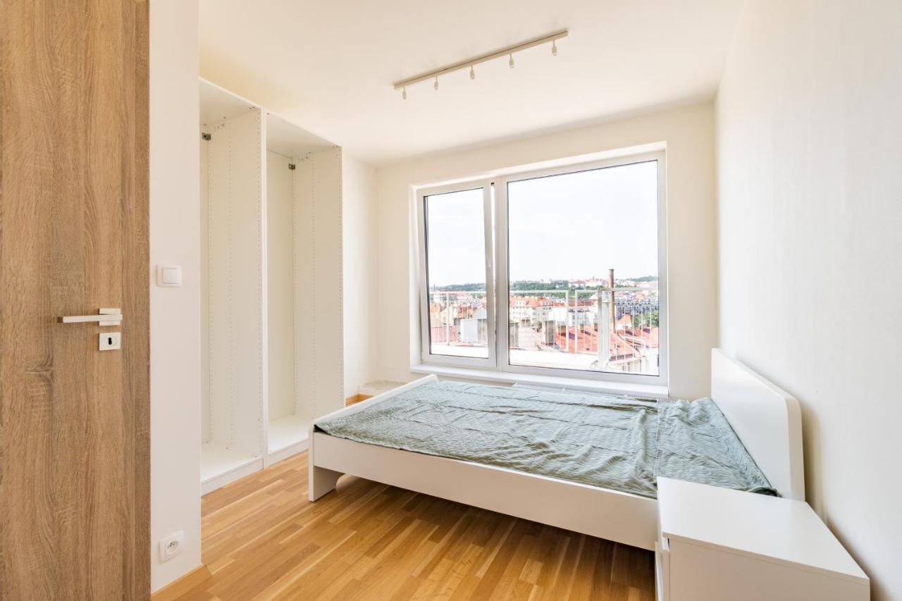 Penthouse # 81 With Panoramic City View In Elite Rezidence With Free Parking Apartment Prague Exterior photo