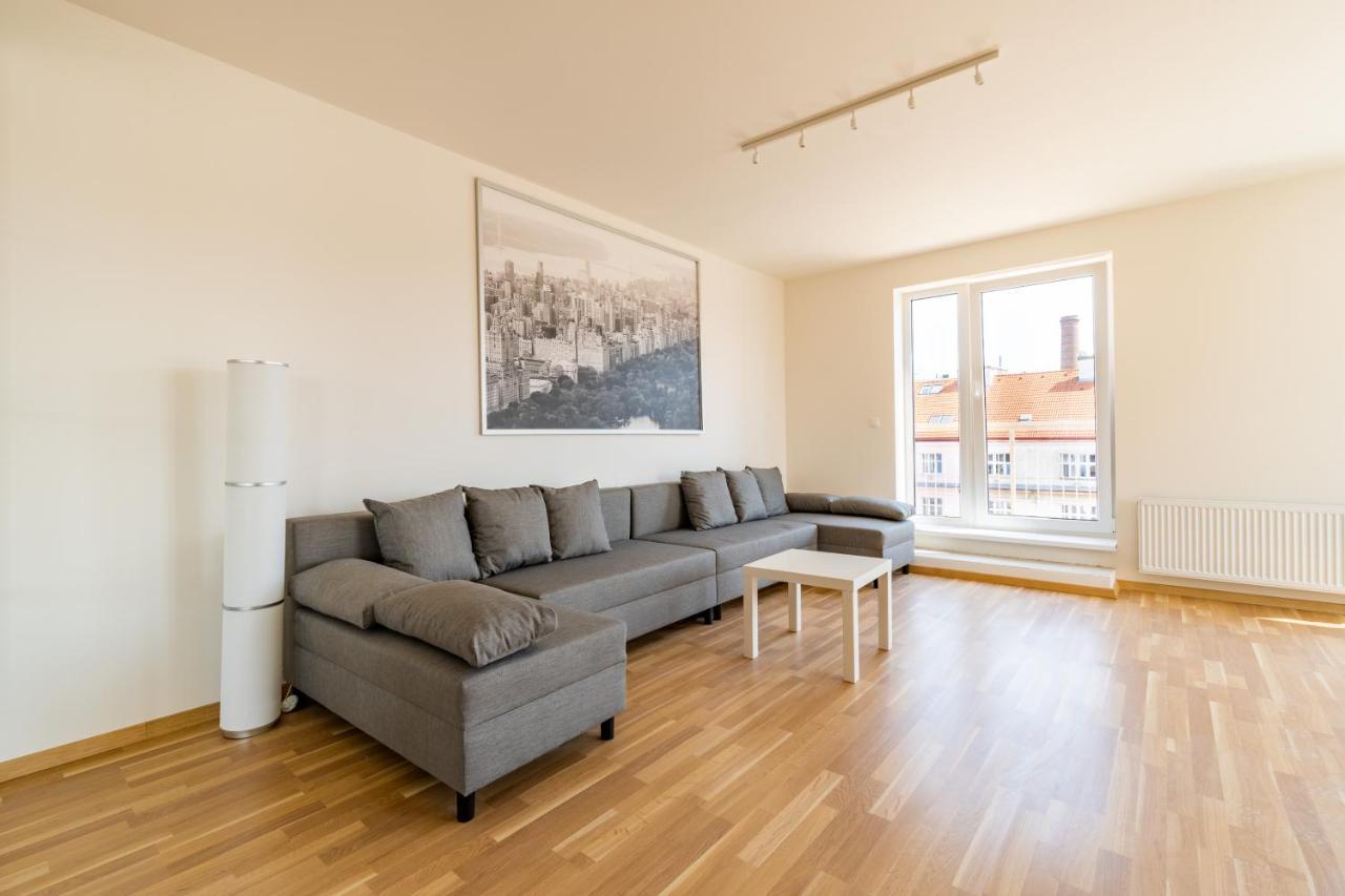 Penthouse # 81 With Panoramic City View In Elite Rezidence With Free Parking Apartment Prague Exterior photo